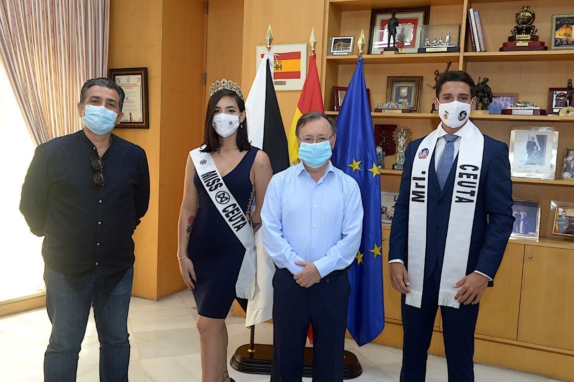 El presidente Vivas recibe a los representantes ceutíes en Miss Mundo España y Mister Internacional España 2020