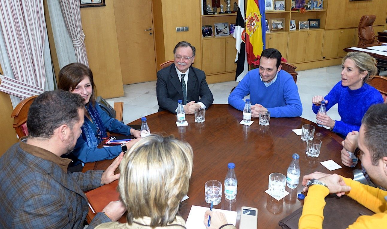 Vivas y la vicepresidenta de la Ciudad se reúnen con los parlamentarios en Congreso y Senado