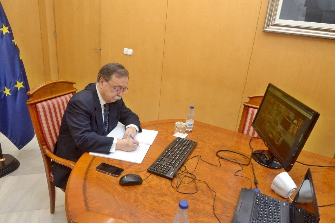 Juan Vivas, en la videoconferencia semanal con Moncloa