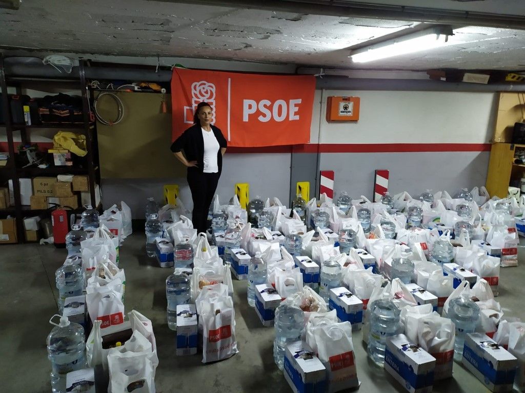 El PSOE de Ceuta reparte bolsas de alimentos entre las familias más vulnerables de la ciudad
