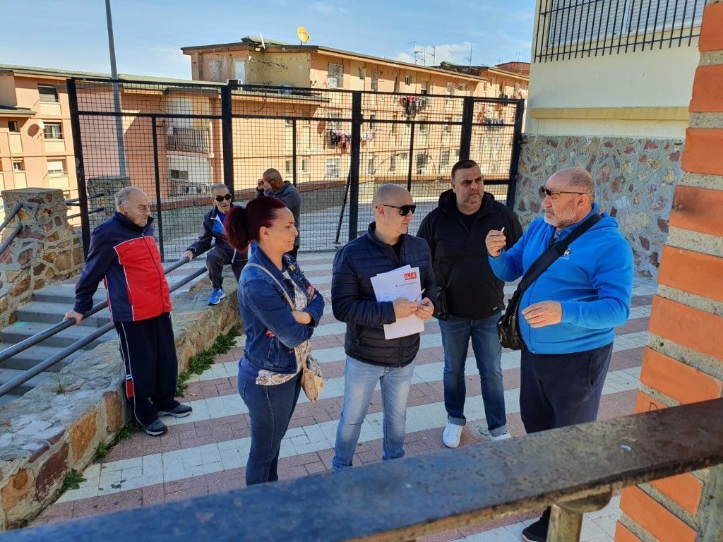 El PSOE alerta sobre las carencias y las deficiencias en la barriada de Zurrón