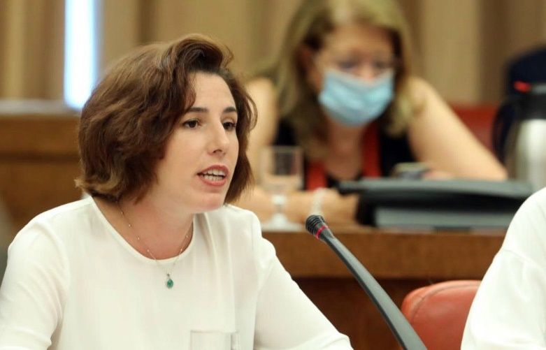De Meer: “El buenismo progre, de rodillas ante la invasión migratoria”