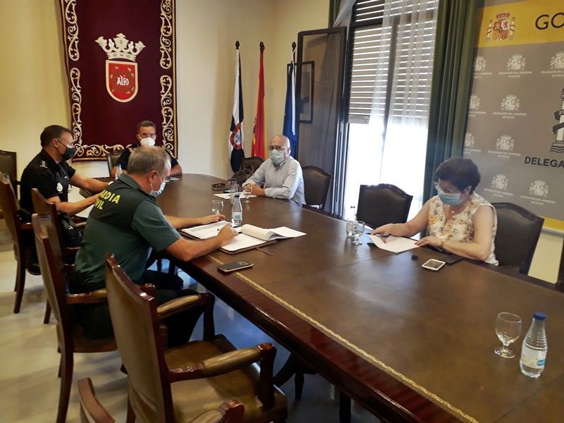 La Ciudad y la Delegación se sientan para encontrar puntos comunes ante los nuevos rebrotes