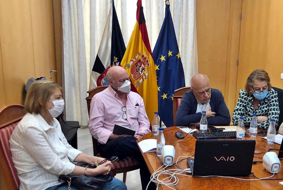 Javier Guerrero analiza con Salvador Illa el pase de Ceuta a la fase 2 de la desescalada