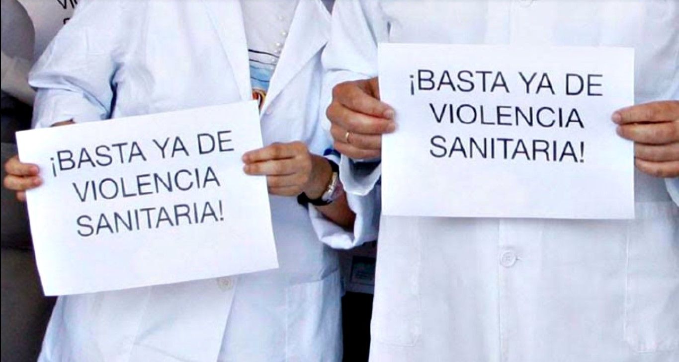 El Colegio de Médicos publica un protocolo de actuación ante las agresiones a los sanitarios