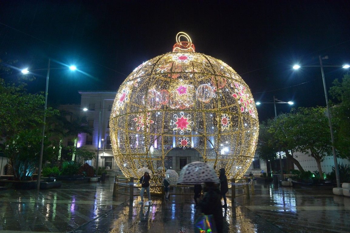 La Delegada del Gobierno felicita la Navidad 2020 a los ceutíes