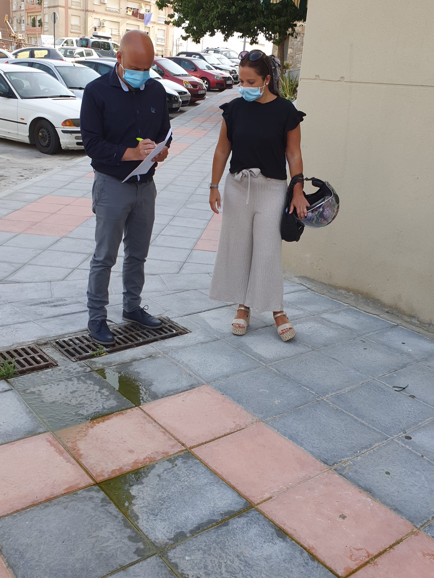 El PSOE denuncia que el Gobierno no atiende la solicitud de material urbano hecha por los vecinos de las barriadas San Daniel y Solís 
