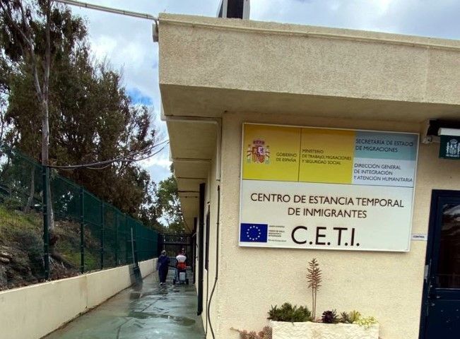 TRACE sigue con su labor de desinfección de todas las barriadas de la ciudad