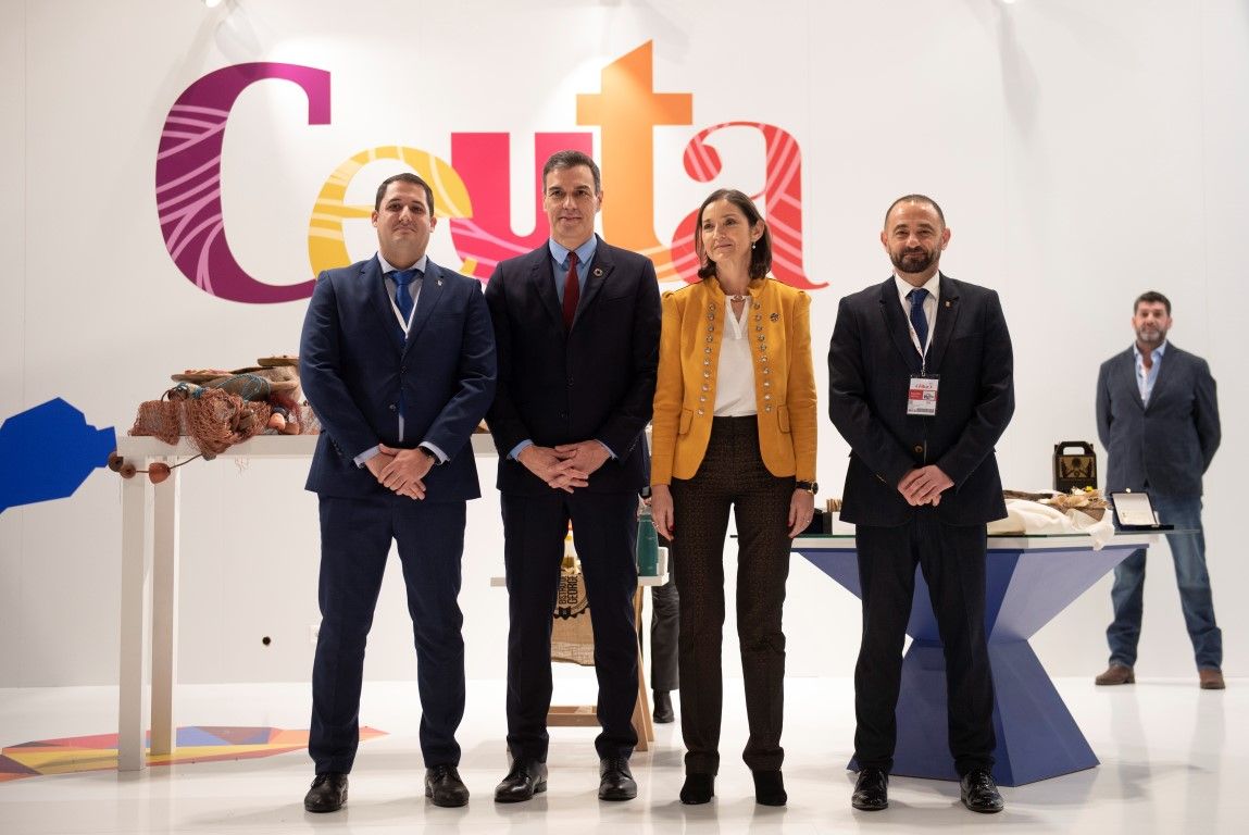 Ceuta resalta la gran afluencia al stand de Fitur, entre ellas Pedro Sánchez y Pablo Casado