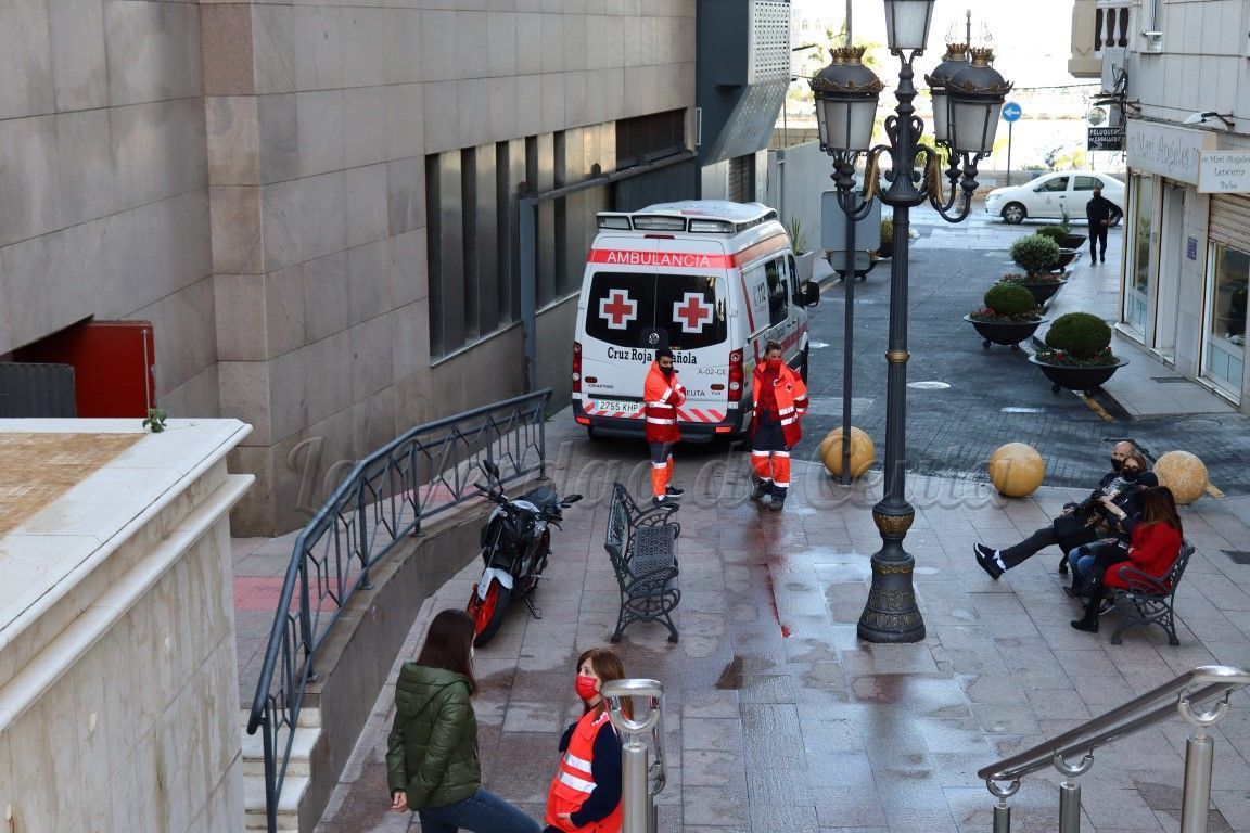 Sanidad pone en marcha el sistema de autocita para vacunarse contra la COVID-19 
