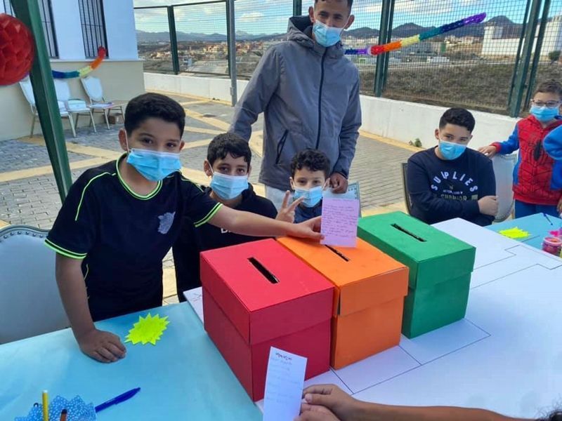 La UGR Solidaria apoya al Proyecto ICI / Cruz Roja en la celebración de las II Jornadas para familias “Crianza Positiva y el Rol del Cuidador/a”