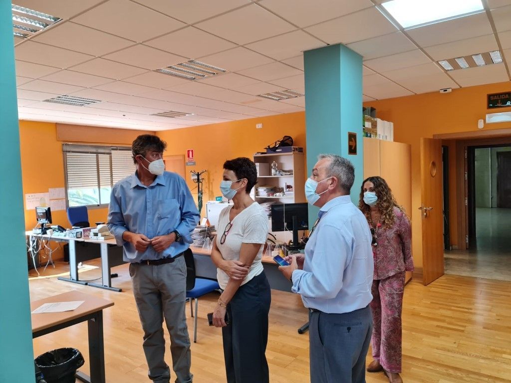 La secretaria general del MPT visita Ceuta para la mejora de los servicios públicos