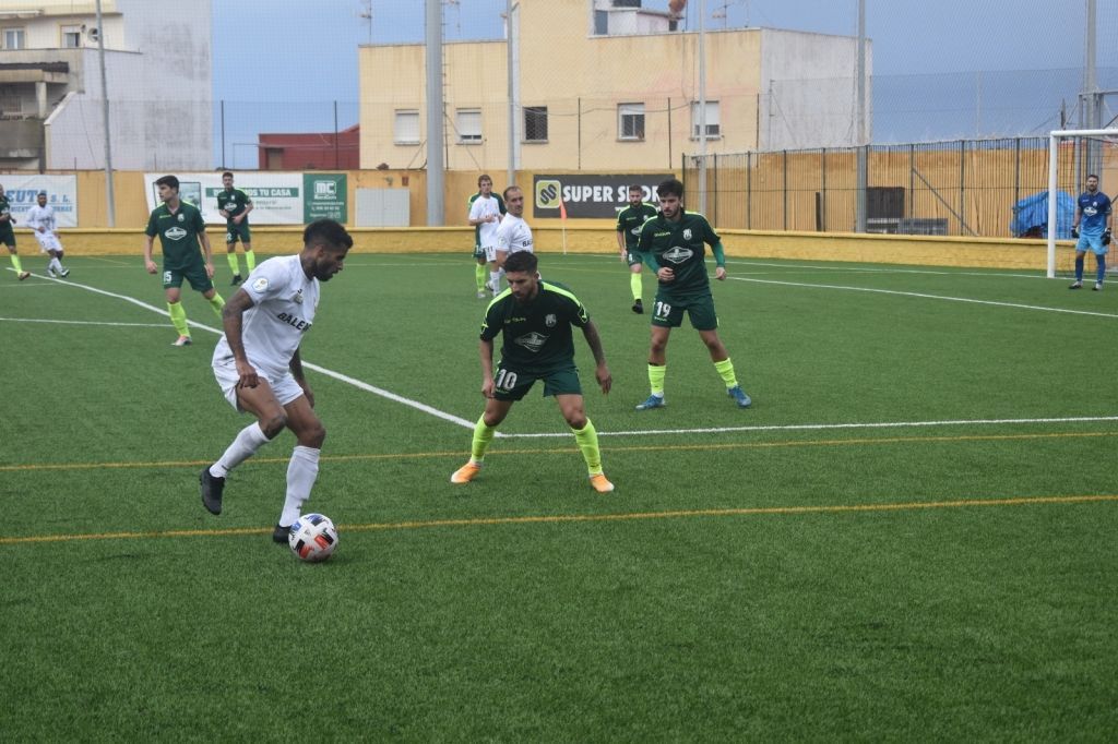 La AD Ceuta comienza mañana su lucha por el ascenso ante el Utrera