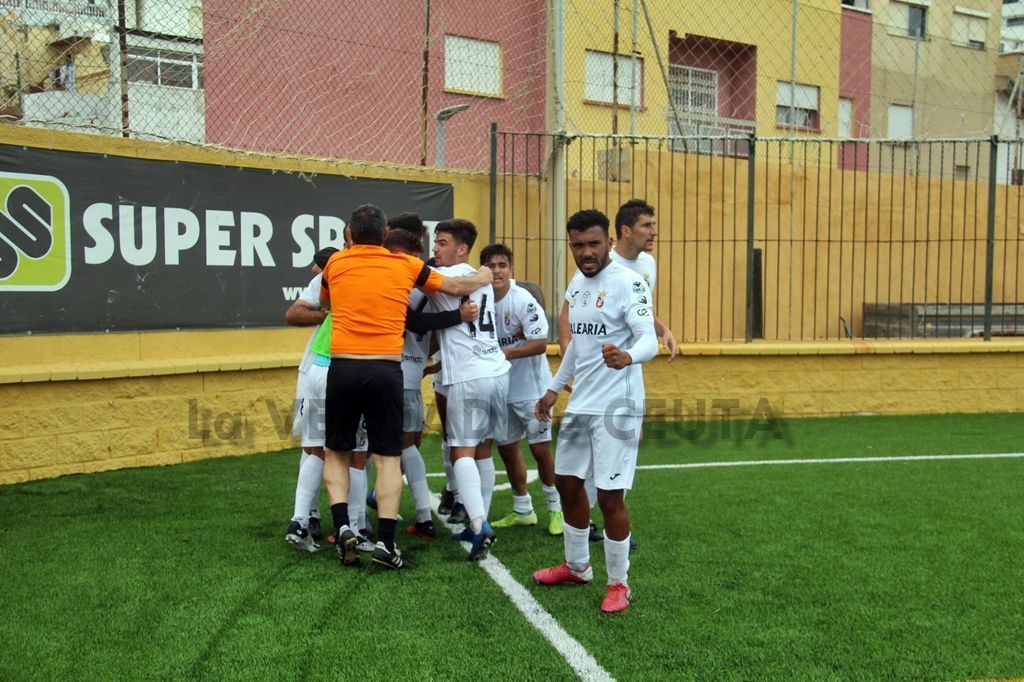 Partidazo de la AD Ceuta para derrotar al líder (2-0)