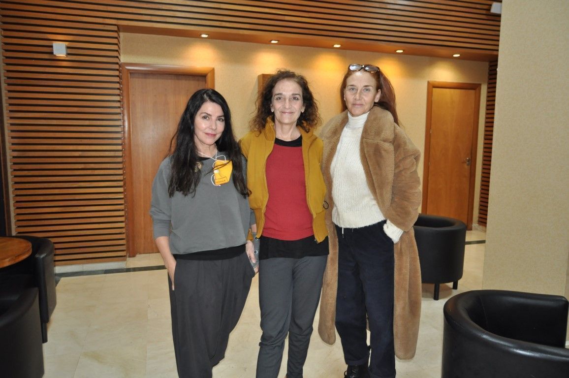 Mona Martínez, Consuelo Trujillo y Ana Fernández valoran la importancia del teatro para la sociedad