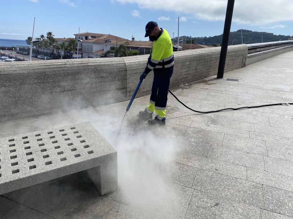 TRACE pide la colaboración ciudadana para evitar las manchas de chicle en el suelo