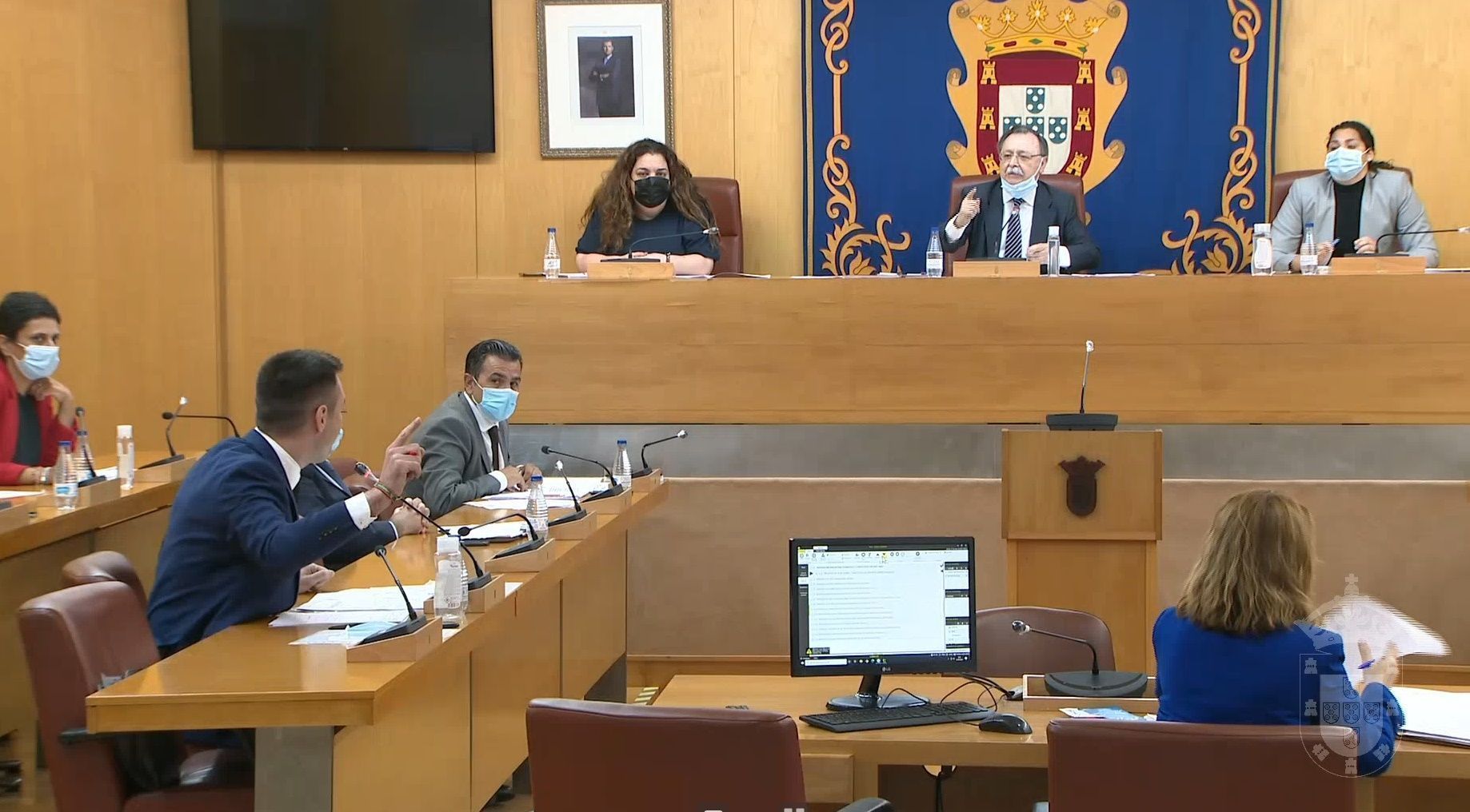La Mesa de la Asamblea rechaza la propuesta de revocar la declaración de Abascal como “non grato”