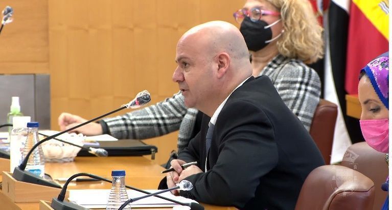 Juan Gutiérrez: “El Gobierno local está incapacitado para solucionar los graves problemas que tiene Ceuta”