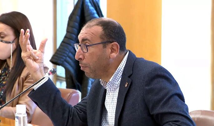 Ali afirma que el "árabe ceutí forma parte del patrimonio de Ceuta" y hace "más atractiva" a la ciudad