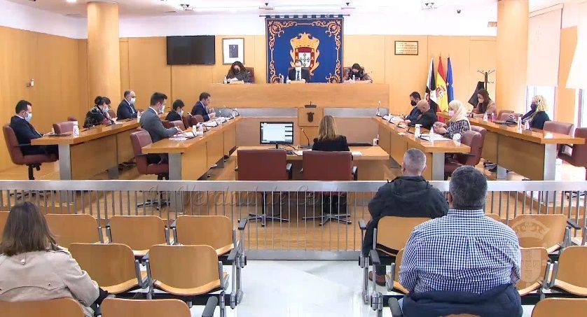 La Asamblea da el visto bueno a las bonificaciones en el recibo único y a la tasa de terrazas