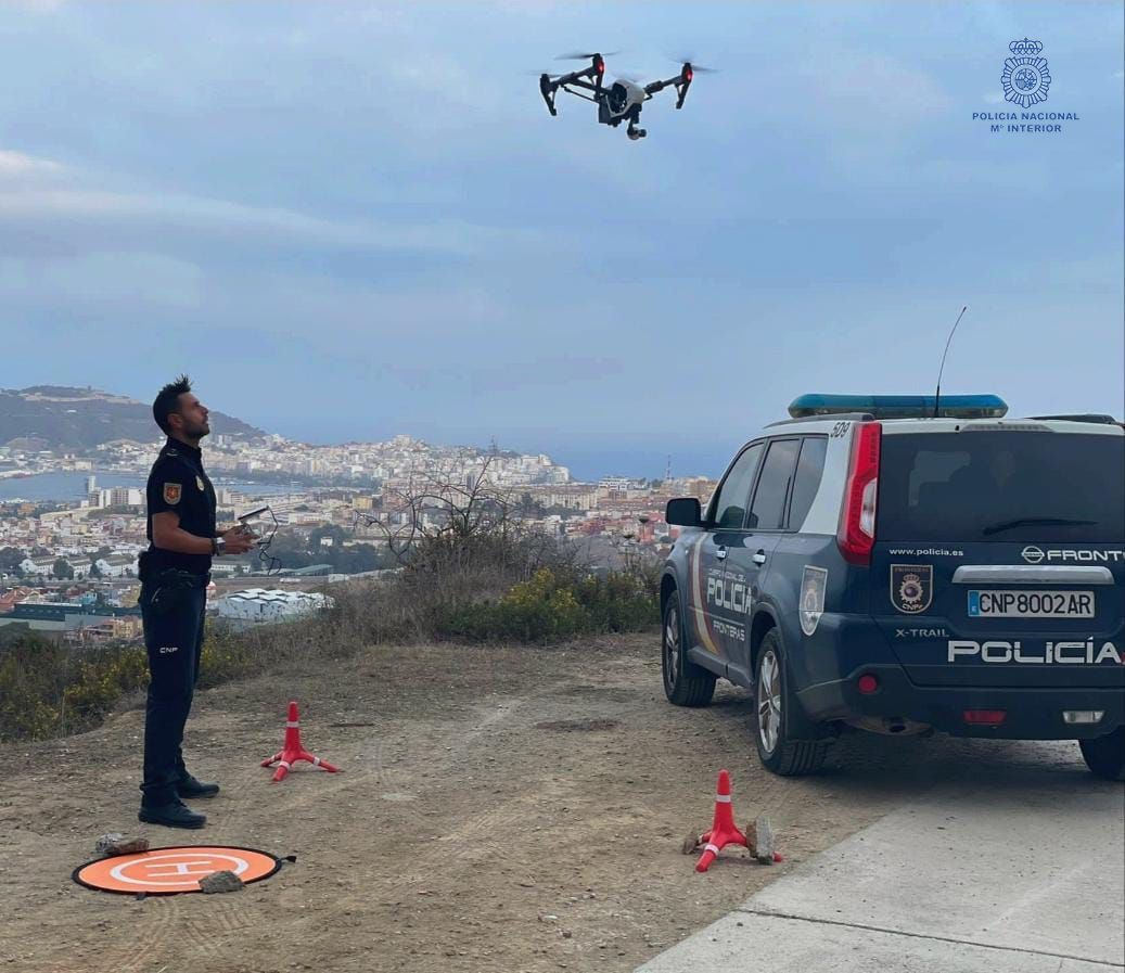 La Policía Nacional de Ceuta despliega a sus agentes especializados en seguridad y protección aérea