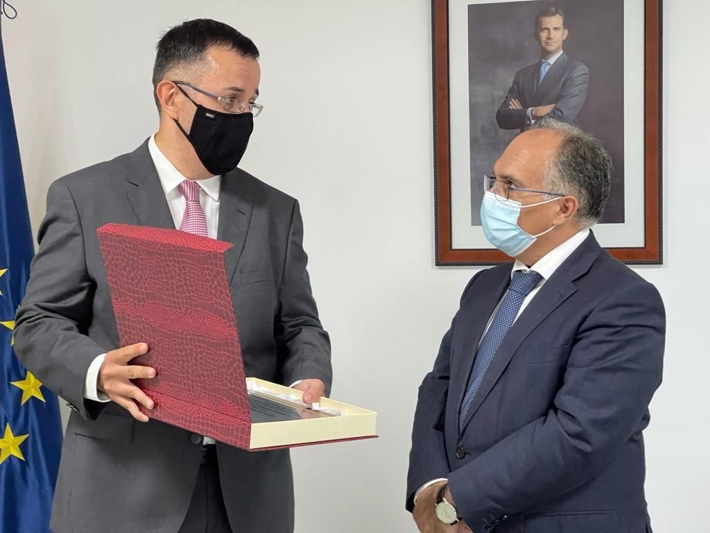 La labor de la Consejería de Sanidad durante la pandemia, reconocida por el Centro Penitenciario de Ceuta