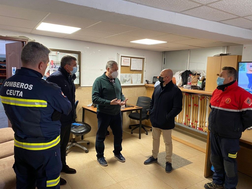 El PSOE exige al Gobierno del PP que abandone la "temeraria idea" de trasladar a Bomberos y Policía local al Hospital Militar