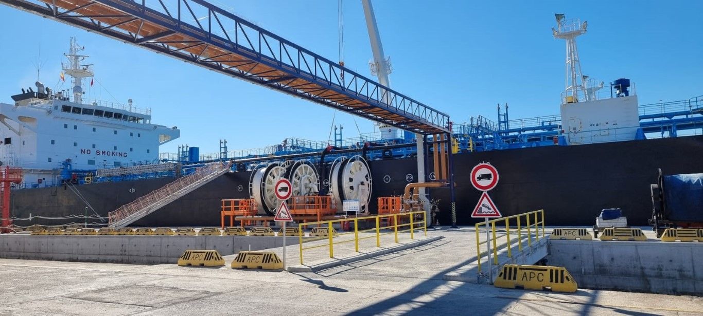 El Gobierno regula las descargas realizadas por los buques en los puertos