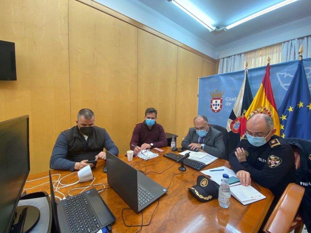 La Policía aumentará su presencia en las calles para evitar reuniones
