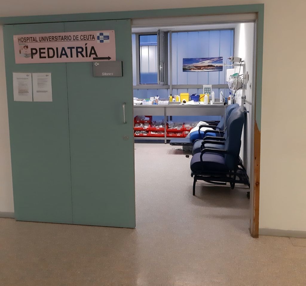 El Sindicato Médico expone una situación real en el HUCE con el caso de un bebe crítico atendido en un box de adultos en Urgencias