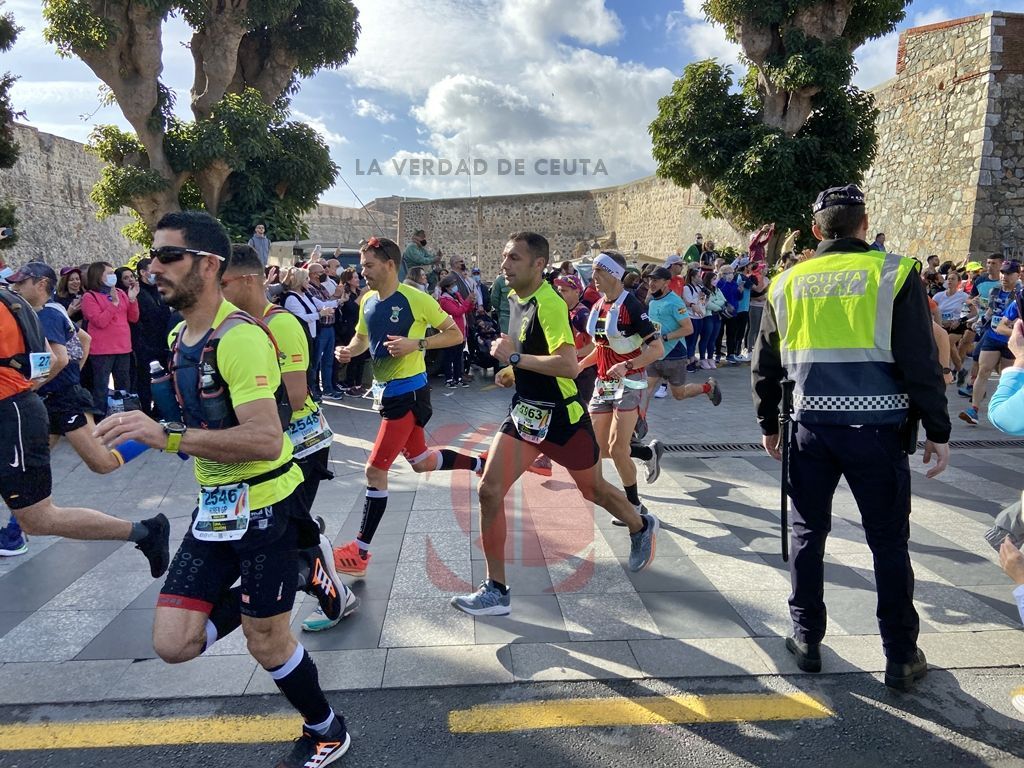 Ángel Carretero 'rompe' la cinta y se lleva los 20Km de la VI "Cuna"