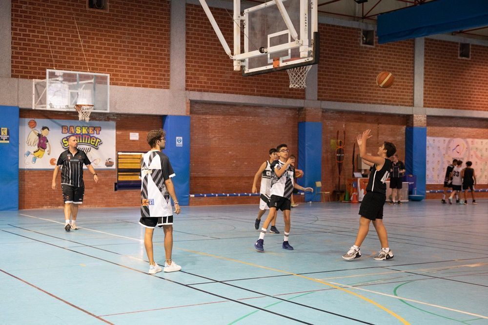 La FBC juega sus primeros partidos de esta jornada de la liga FAB 