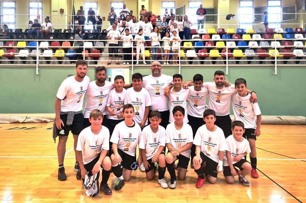 La UA Ceutí gana la Liga Alevín de Fútbol Sala en su Primera Autonómica 