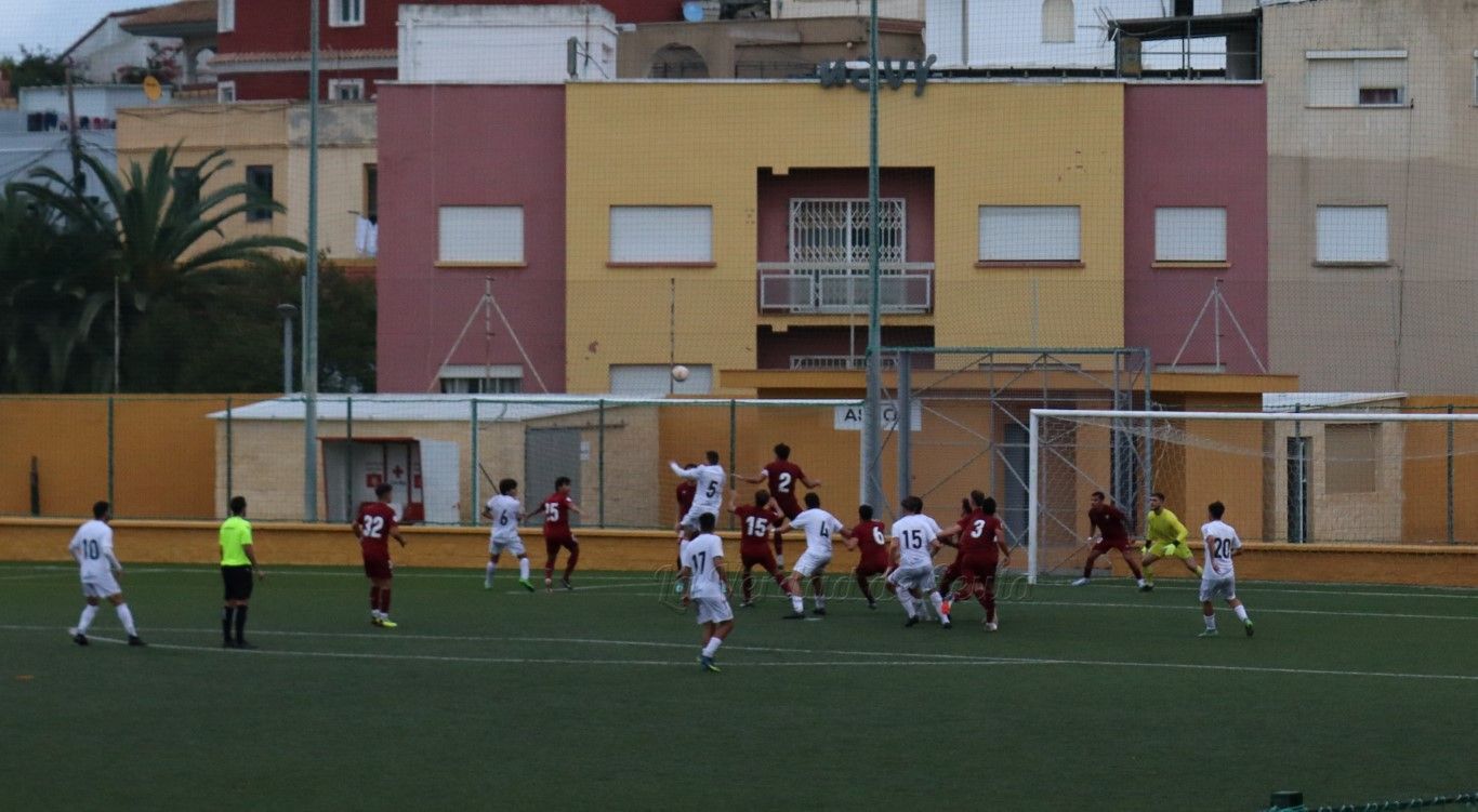 El Ceuta B no sale de su racha negativa y pierde en casa ante el Sevilla C (0-1)