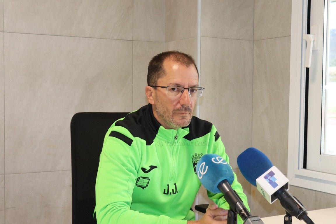 El Ceuta aparca la liga y mira con ilusión a la Copa del Rey 