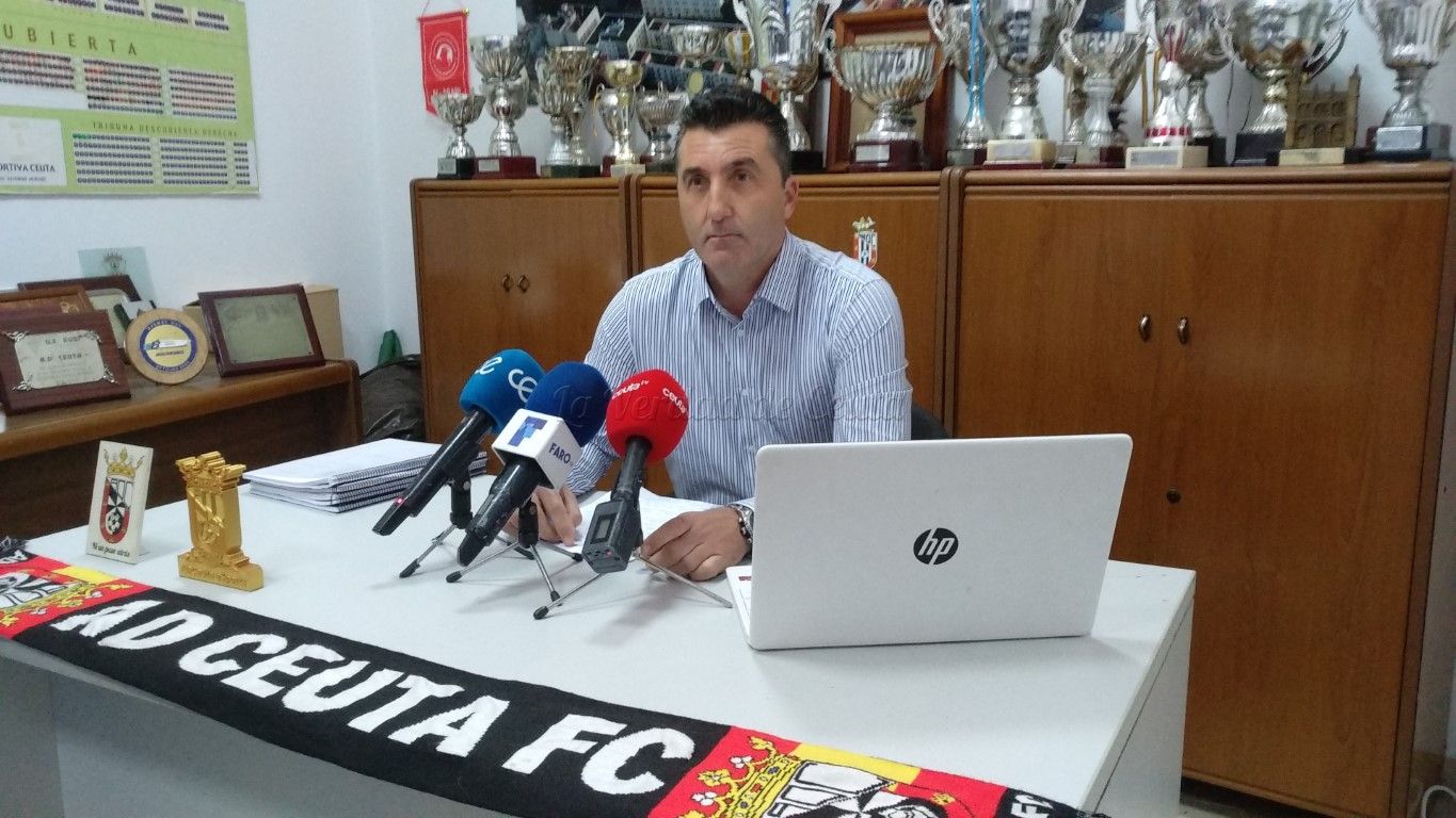 Edu Villegas: “somos el Ceuta y este equipo es sinónimo de milagro”