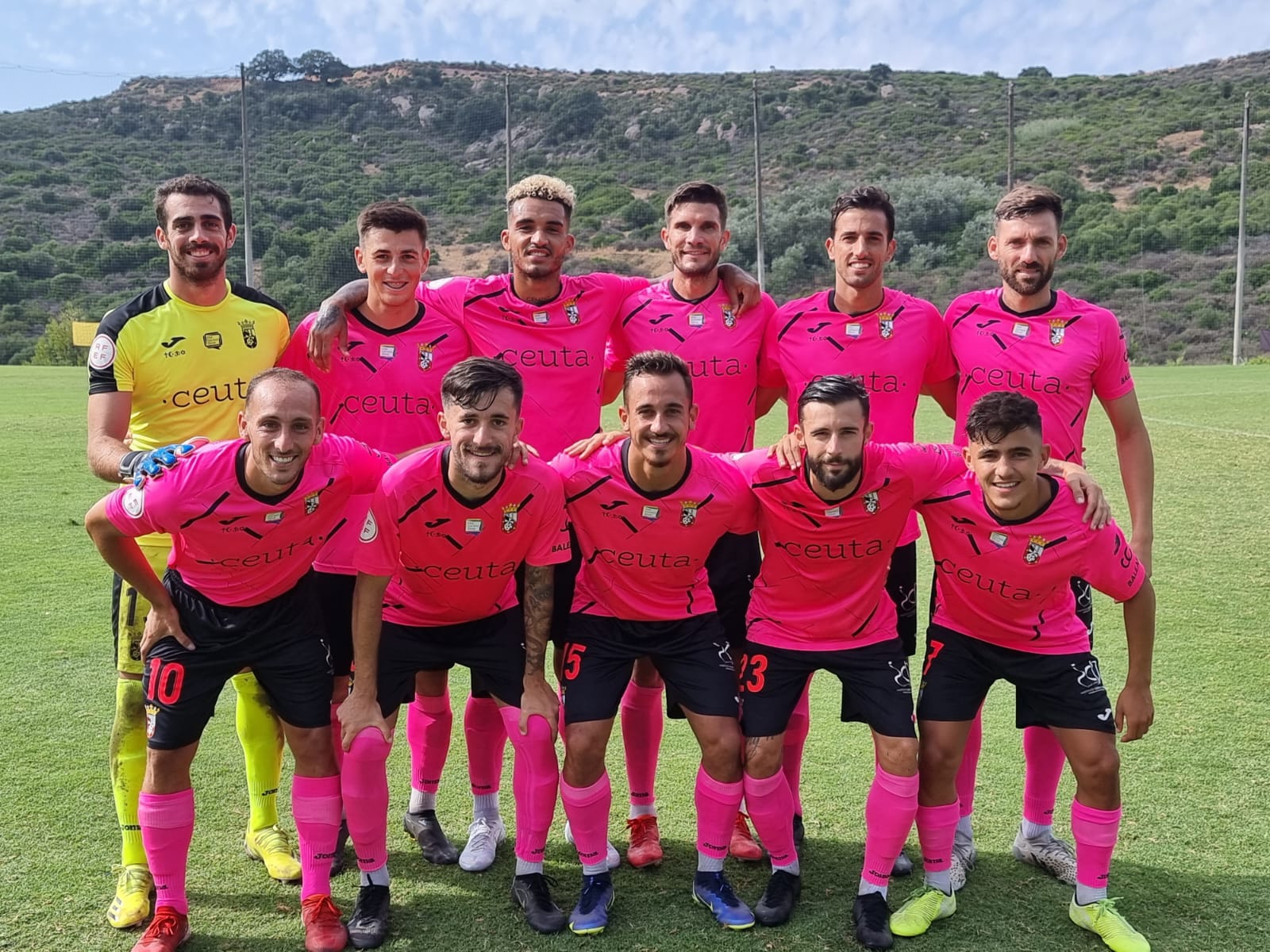 Un gol de Antoñito da la victoria al Ceuta ante el Marbella en el segundo amistoso de la pretemporada 