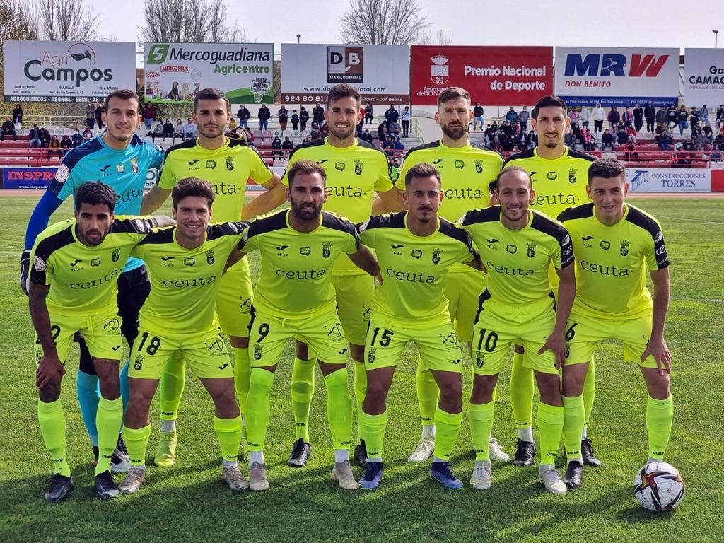Un doblete de Reina en Don Benito le da los tres puntos al Ceuta (0-2)