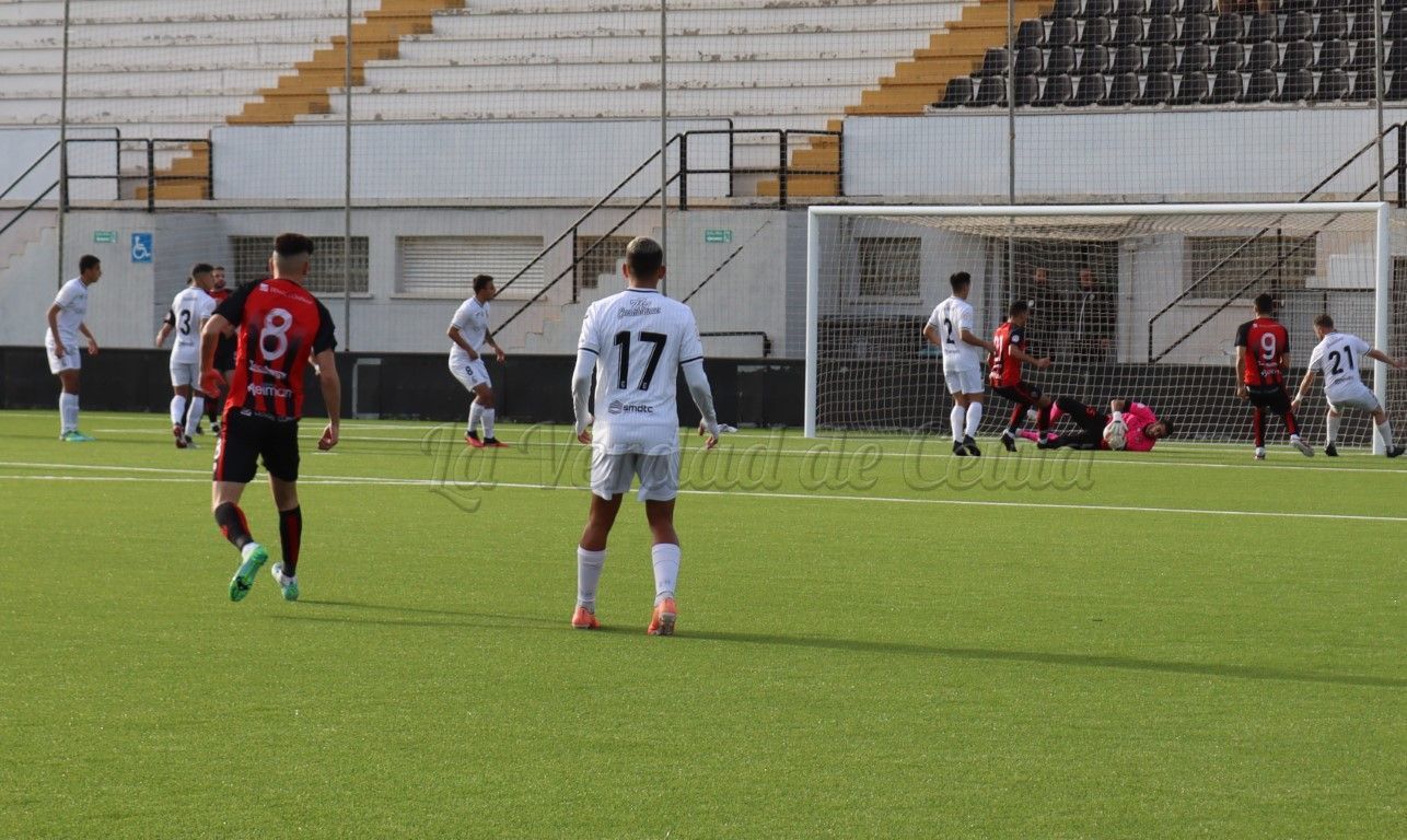 Victoria importante del Ceuta B ante el colista del grupo (3-1)