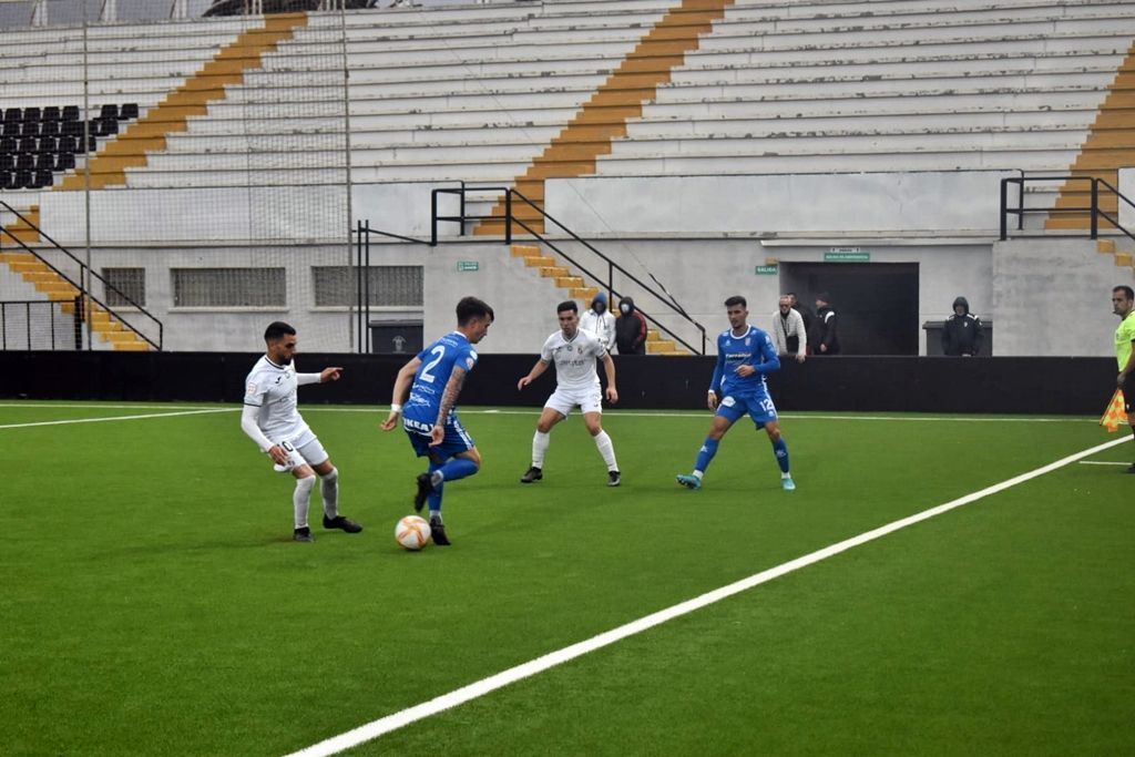 Reparto de puntos entre el Ceuta 'B' y el Xerez CD (1-1)