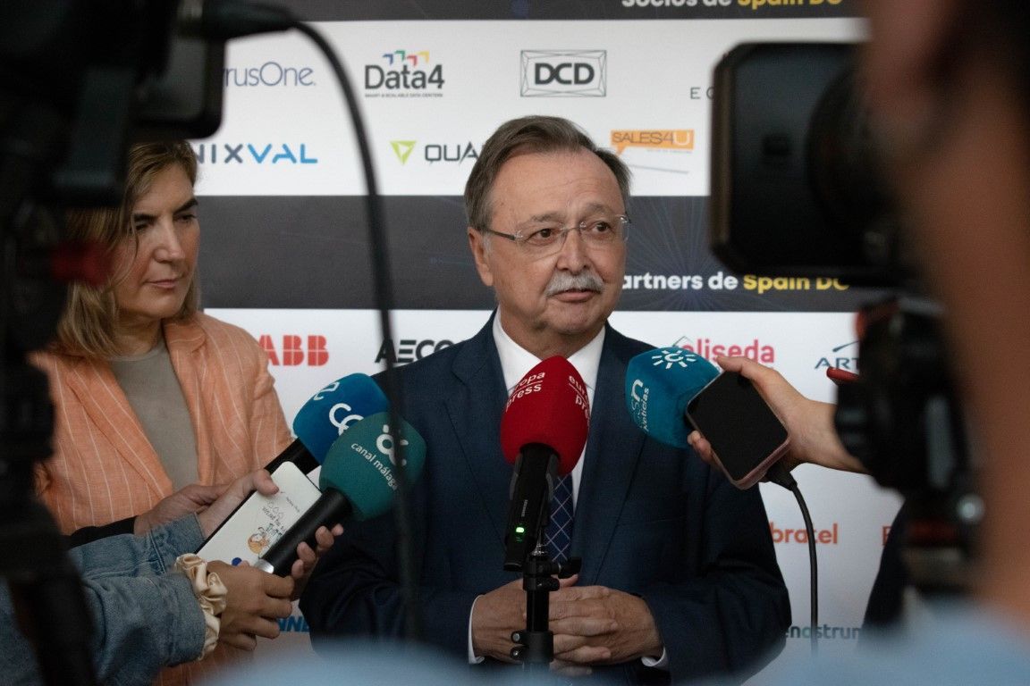 Vivas: “Ceuta es una localización atractiva y potente para la implantación de empresas digitales”