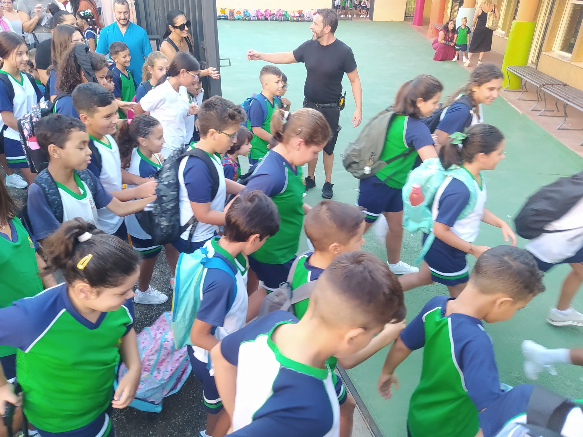 … Y los niños vuelven a las aulas