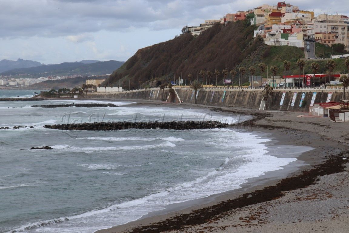 Casi 400 personas murieron ahogadas en espacios acuáticos en España en 2022, una de ellas en Ceuta