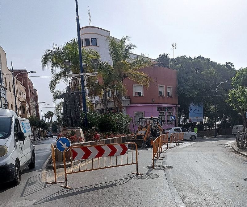 ACEMSA trabaja en el arreglo de una avería en la bifurcación entre Otero y Regulares