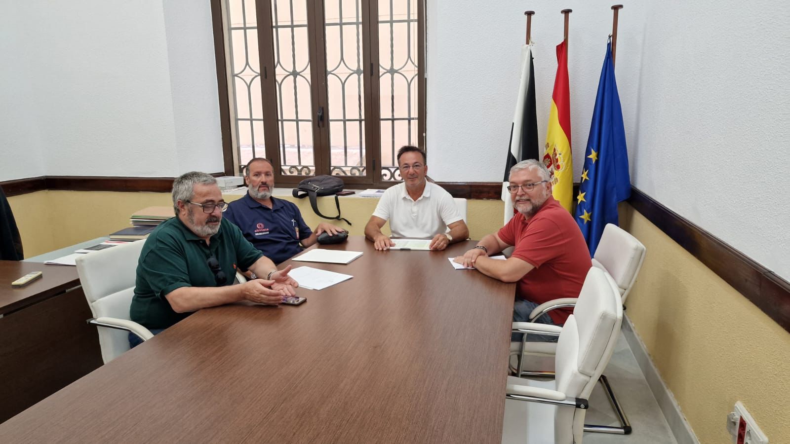 Obimace comienza la entrega de uniformes recogida en el convenio