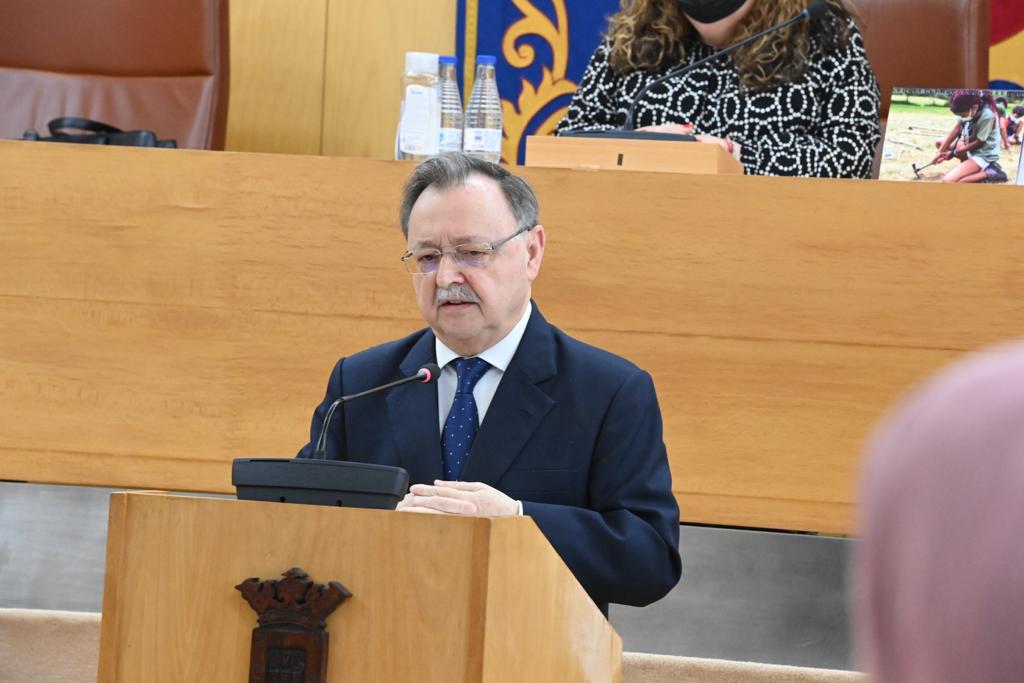 Juan Vivas pide la eliminación de la excepción de Schengen y una aduana comercial
