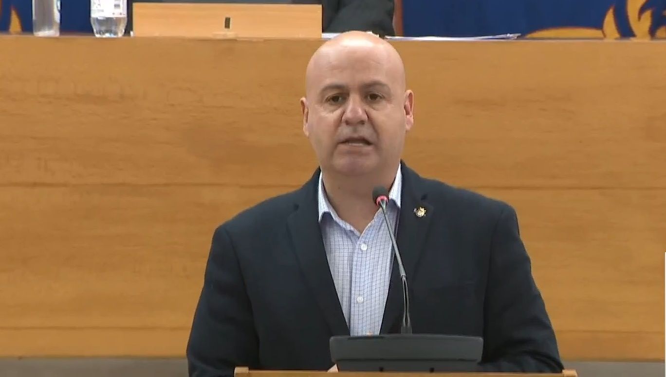 Gutiérrez defiende la necesidad de aprobar el PGOU aunque reconoce que “llega tarde”