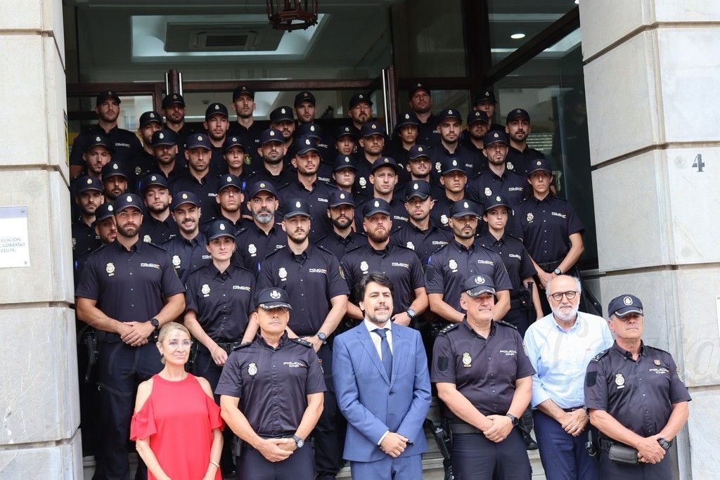 Presentados los 36 agentes de la Policía Nacional que harán sus prácticas en Ceuta