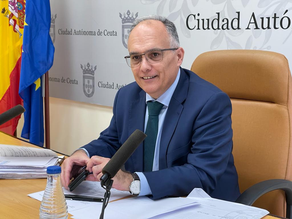 Luz verde a dos convenios de colaboración con las ongs Cruz Roja y Luna Blanca