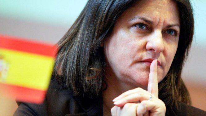 Este martes se declarará non grata a la exministra Trujillo